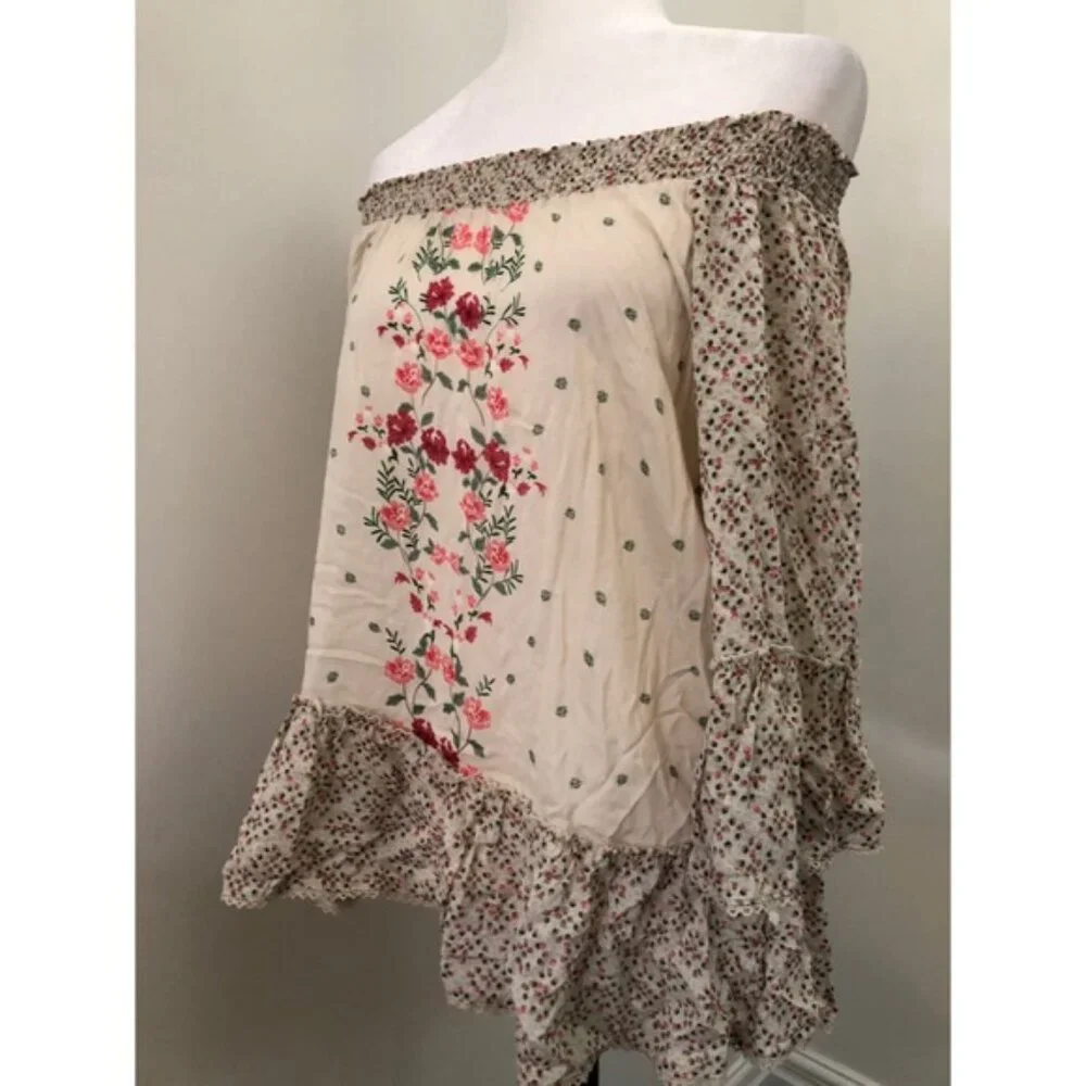 Democracy Floral Bell Sleeve Blouse - Picture 7 of 8